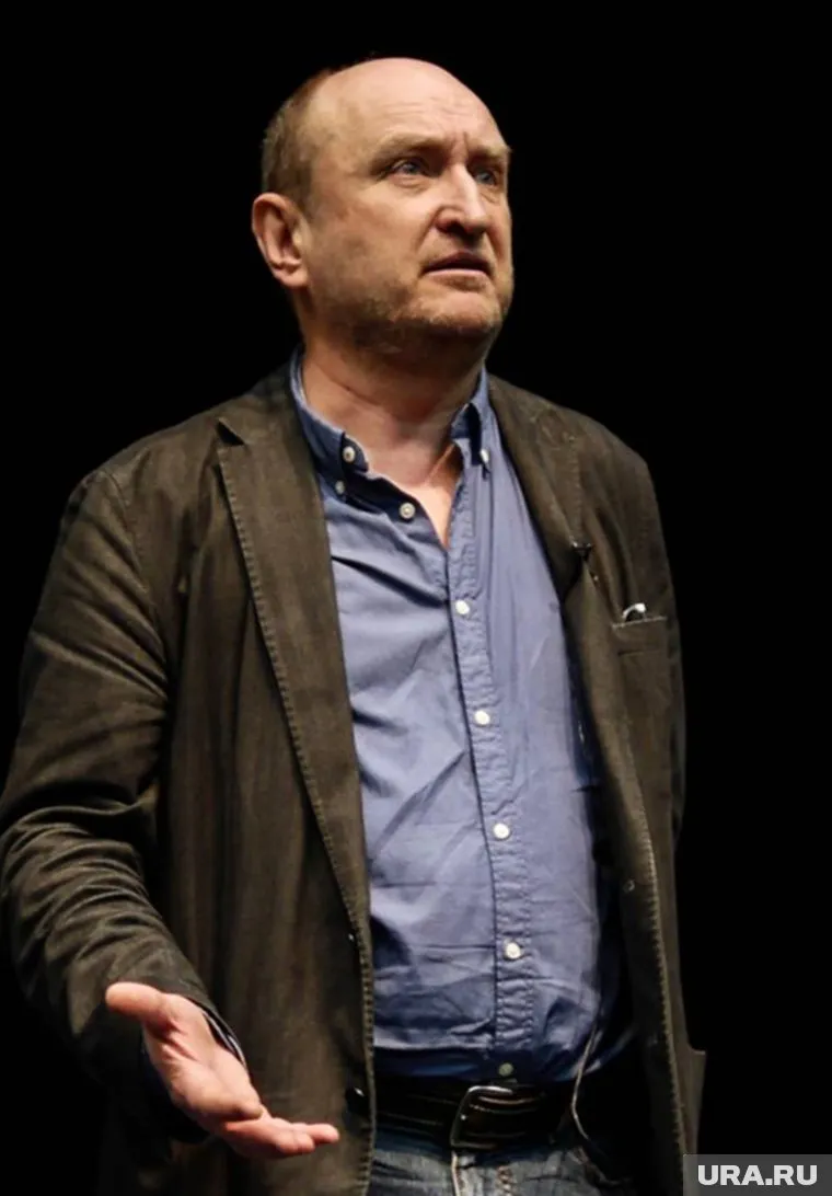 Сейчас Женовач работает художественным руководителем «Студии театрального искусства»