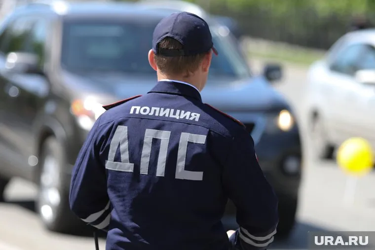 На месте ДТП работают экстренные службы