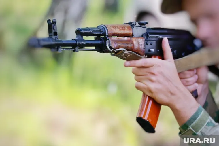 Ранее жители Курганской области уже передали на фронт около 150 единиц оружия