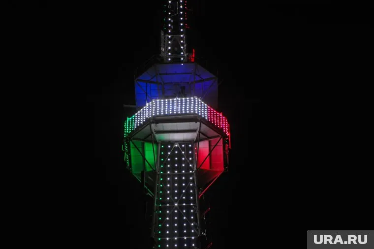 Праздничная подсветка на телебашне появится 1 июня в 22:30