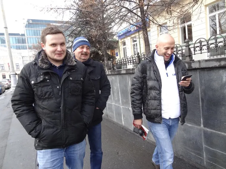 Грэм Филлипс и пранкер Лексус в центре Екатеринбурга, Грэм Филлипс, пранкер лексус