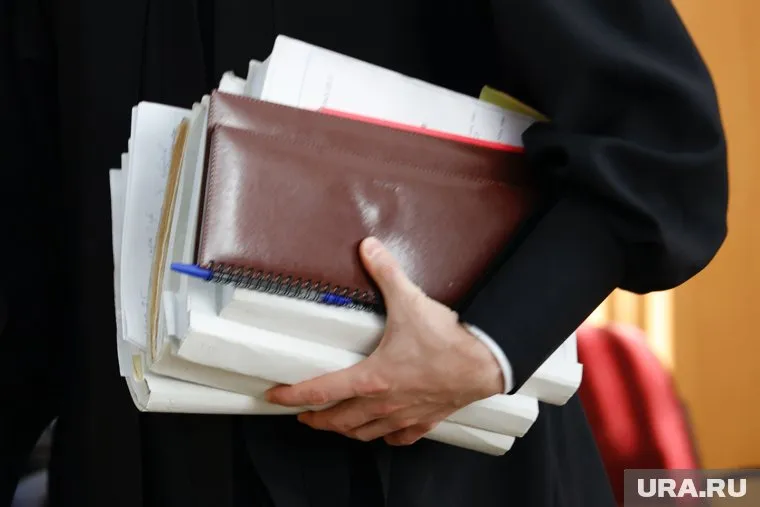 Суд удовлетворил требования прокурора в полном объеме, признав дополнительное соглашение о продлении сроков недействительным