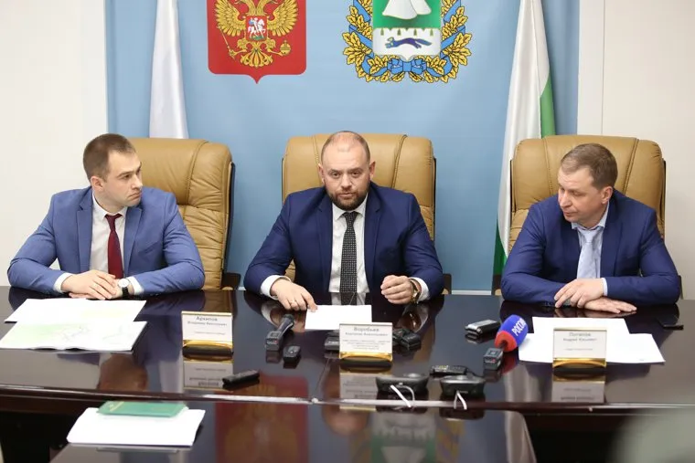 Круглый стол с директором департамента ЖКХ Воробевым Анатолием. Курган