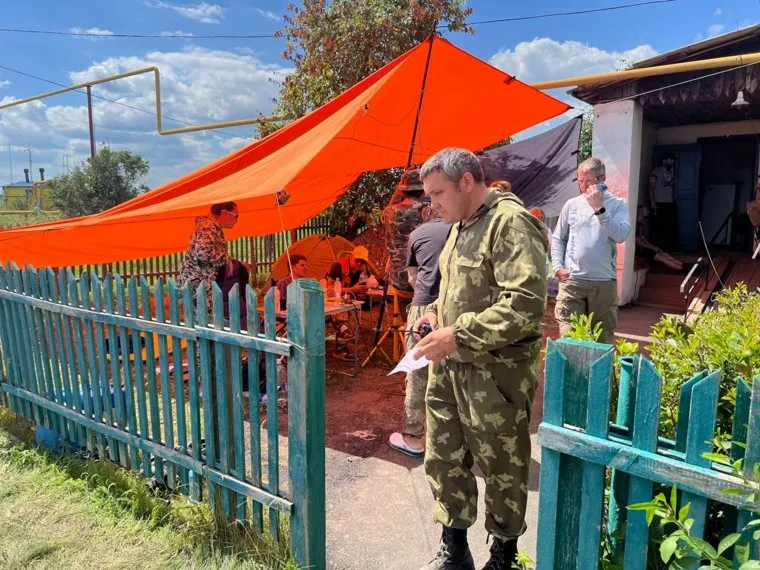 Штаб волонтеров-поисковиков подростка Арслана Махамади в Еткульском районе (Челябинская область)