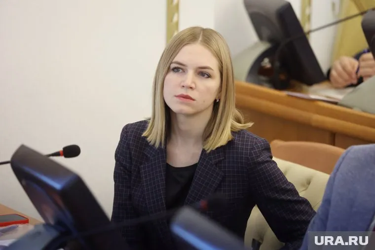 Депутат курганской гордумы Анастасия Денисенко запустила производство косметики в Новосибирске