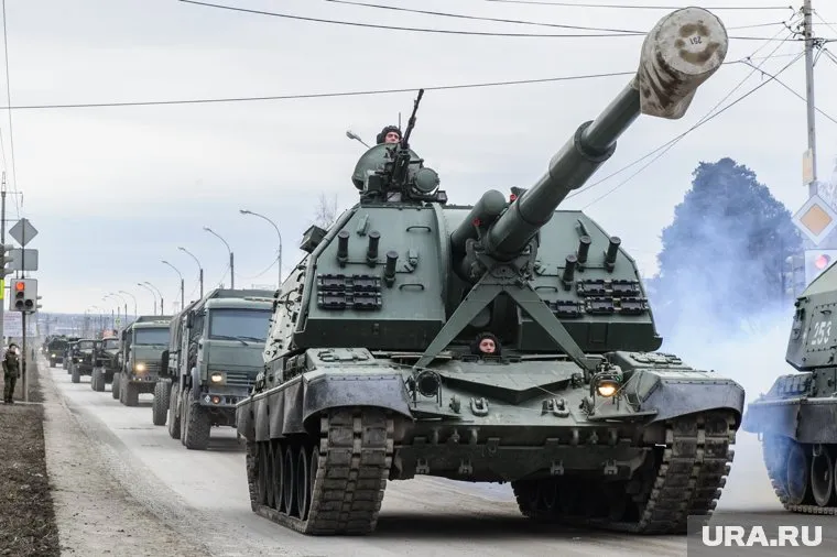 Российские военные уничтожили до ста украинских военных на керамическом комбинате в Славянске, сообщили в Минобороны