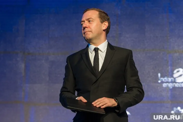 Болезнь премьера стала одним из главных обсуждаемых поводов недели