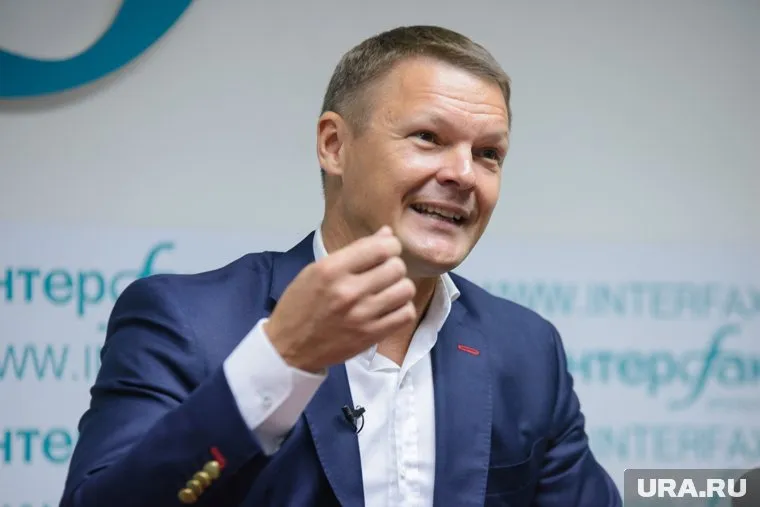 На совещании по экологии в полпредстве Алексею Багарякову доверили приветственное слово