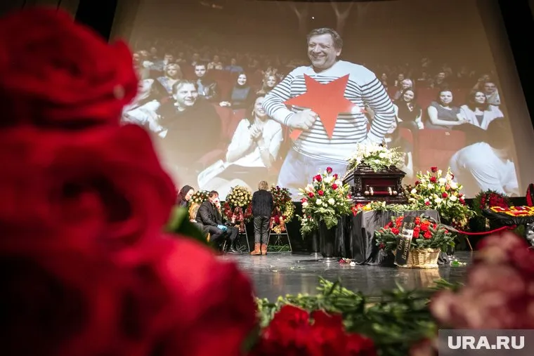 Екатерина Белоцерковская организовала похороны Бориса Грачевского без помощи посторонних