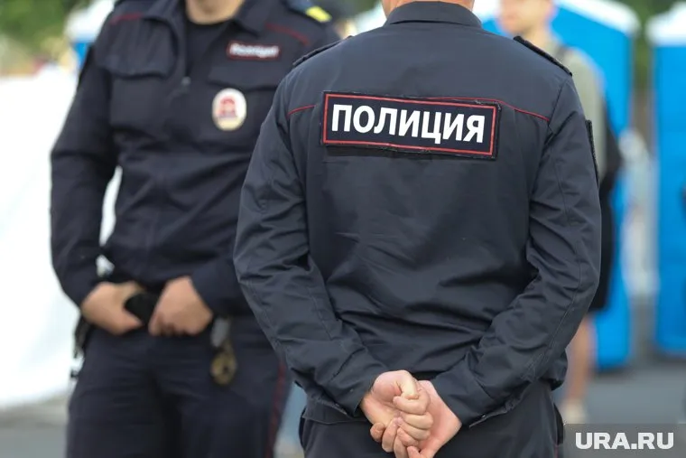 Курганская полиция изъяла опасный сидр в магазине