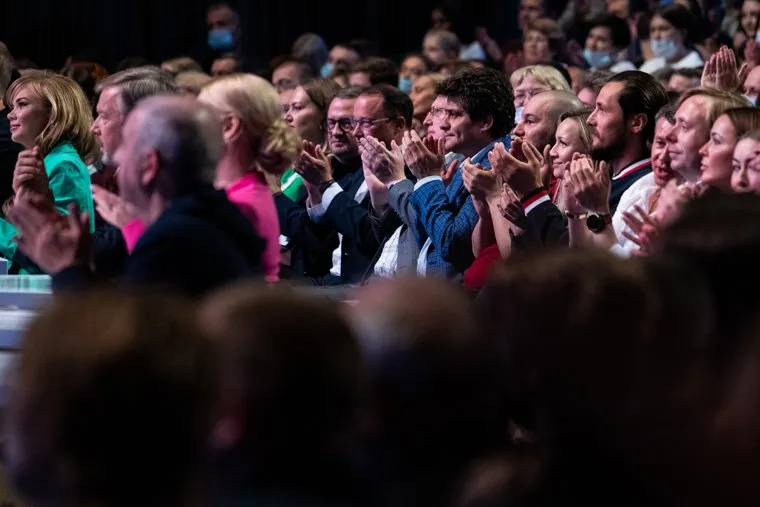 Встреча выпускников КВН (Клуб Веселых и Находчивых) в Екатеринбург-ЭКСПО. Екатеринбург