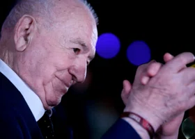 Умер легендарный футболист СССР Никита Симонян: что известно о его жизни и достижениях