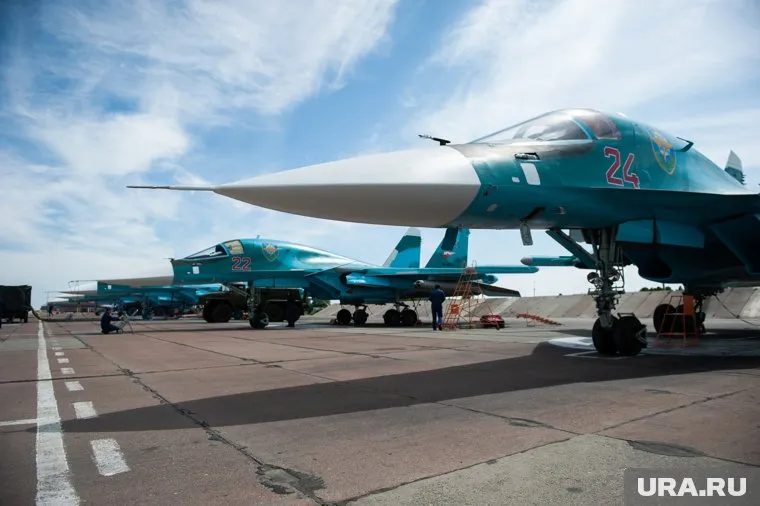 В учениях принимали участие самолеты Су-34 и Су-24МР с челябинской авиабазы «Шагол»