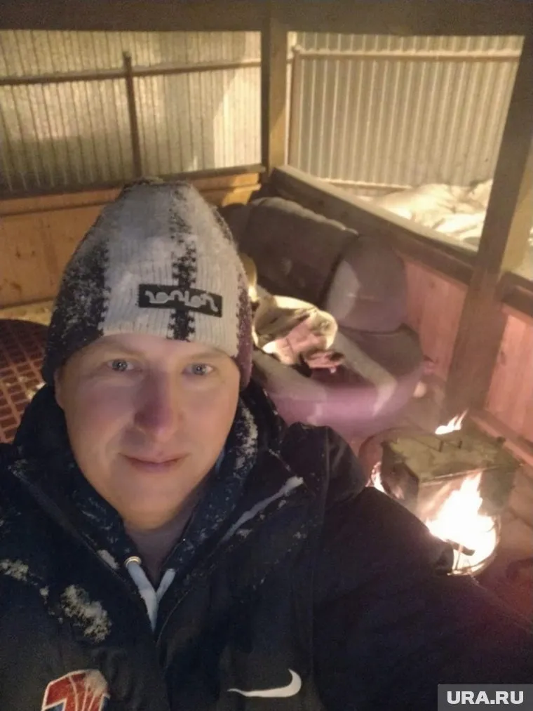 Евгений Щербаков начал день с пробежки, а к вечеру закоптил леща