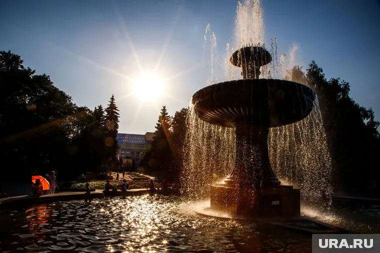 Проблему изменения климата необходимо решать, отметил Александр Кислов