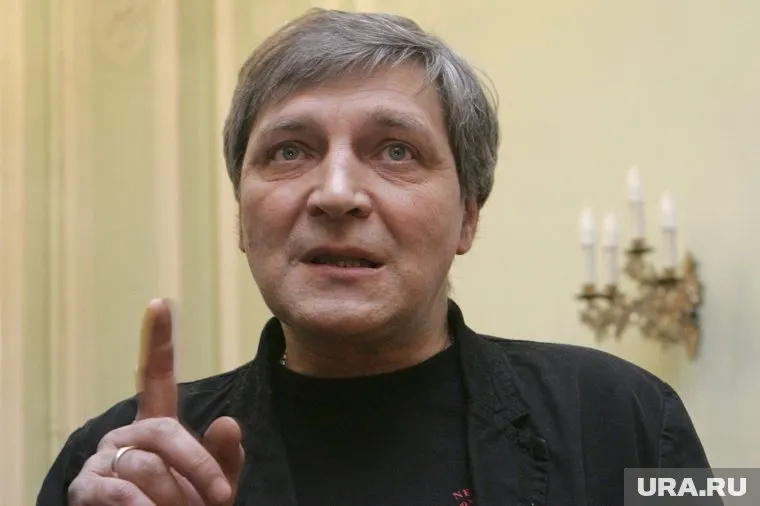 Александр Невзоров* не соответствовал требованиям, которые предъявляются иноагентам