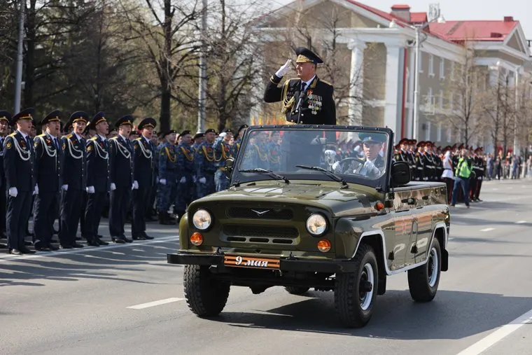 Парад Победы. Курган