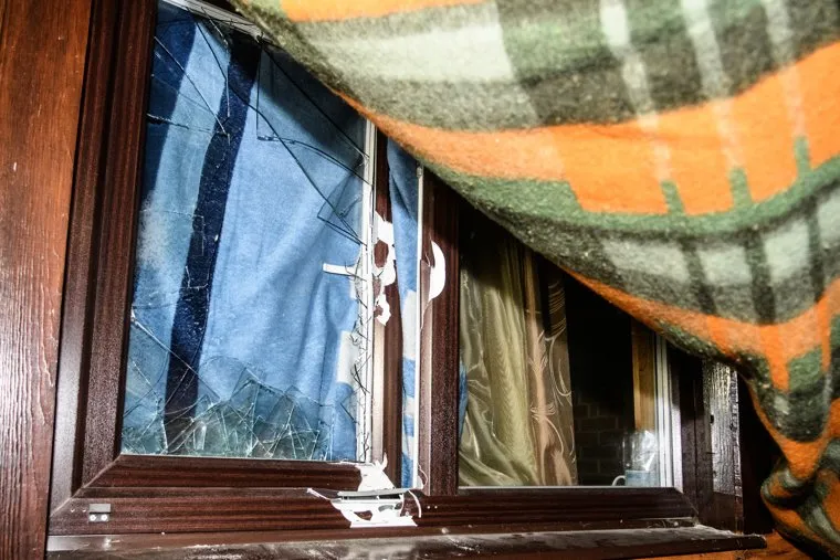 Срднеуральский монастырь после ночного штурма полицией. Среднеуральск