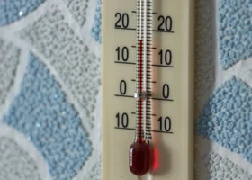 В частном секторе Перми замерзают жители, оставшиеся без электроэнергии