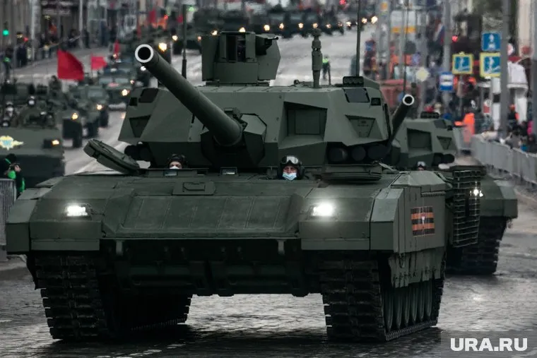 Танки «Армата» могут уничтожать украинскую технику на большом расстоянии