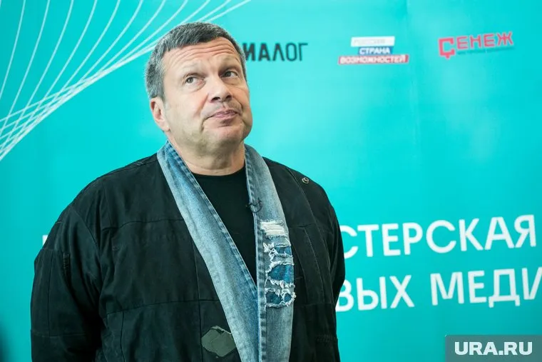 Перепалка уральцев с Владимиром Соловьевым длится больше недели