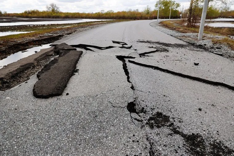 Последствия паводка в микрорайоне Челноково и Глинки. Курган 