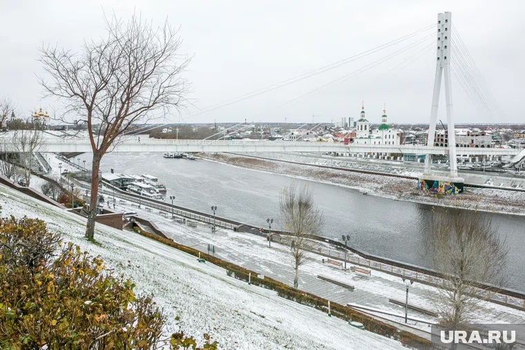 Синоптики обещают тюменцам мокрый снег