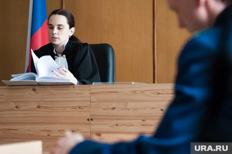 Суд назначил мужчине условный срок, а его сообщница отправится в колонию