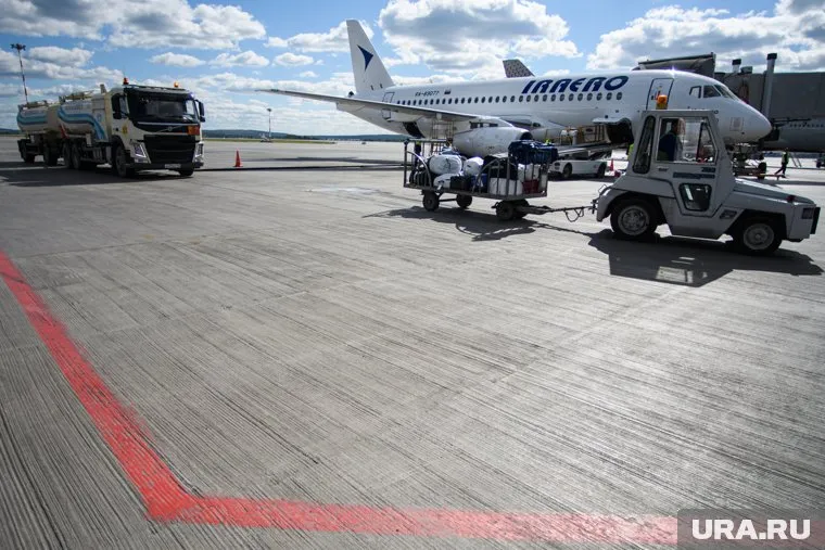 Минпромторг планирует развивать семейство SSJ