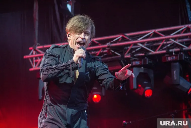 Фанаты «Би-2» подвели и группу, и концертную площадку