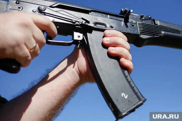 Неизвестный гражданин выступил с угрозой расстрела врачей