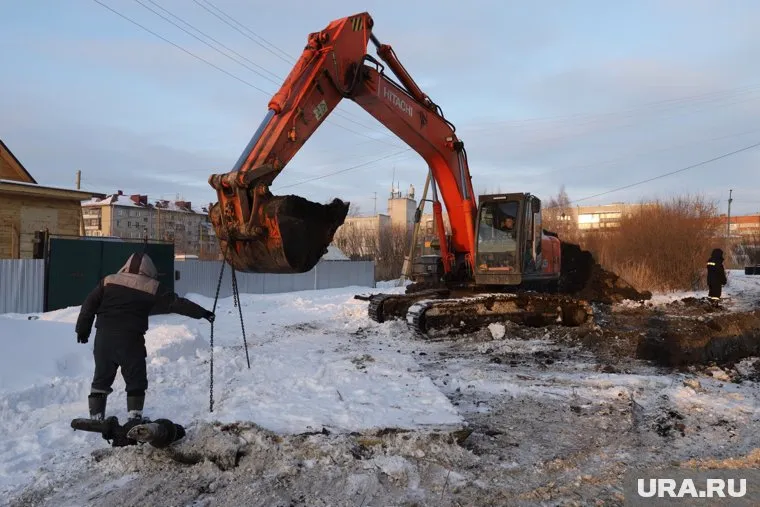 Завершить стройку требовалось еще зимой, но сроки работ продлили на полгода