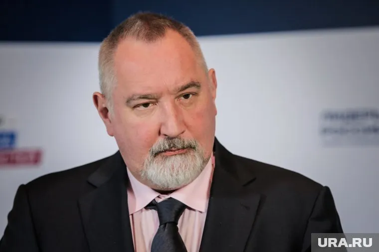 Дмитрий Рогозин признался, что Черноморский флот «сменил прописку»