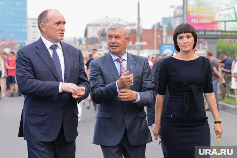 Владимир Мякуш и Маргарита Павлова войдут в сенаторскую тройку