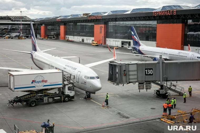 Более 30 рейсов отменили и задержали в аэропортах столичного региона