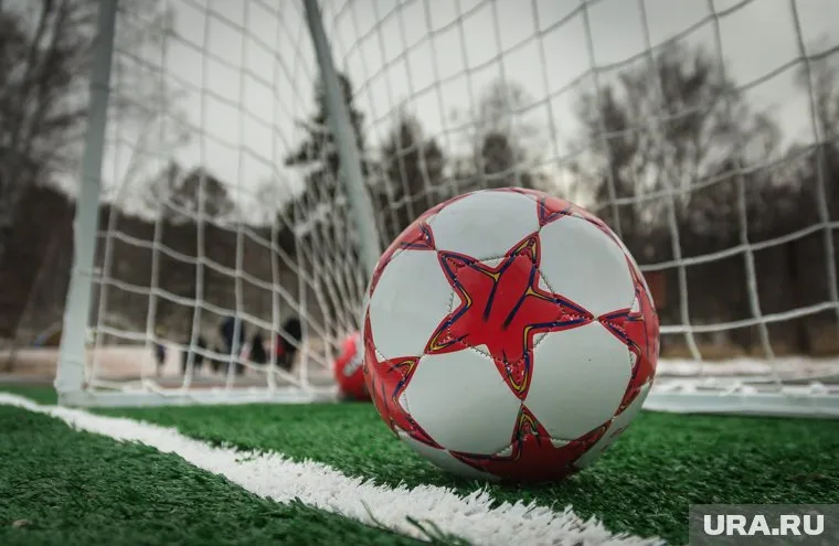 ФК сообщил о бегстве мужчин полиции, Министерству спорта и Госпогранслужбе Украины