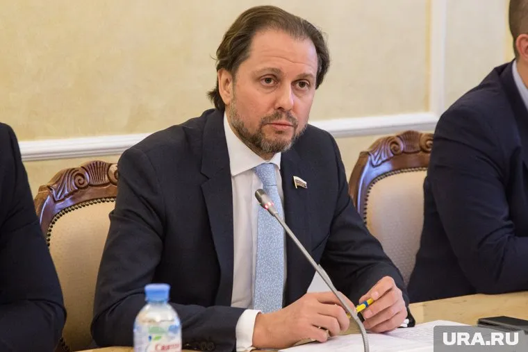 Владимир Сысоев будет координировать избирательную кампанию во всей тюменской «матрешке»