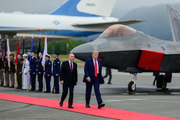 Одних встреча Трампа и Путина восхитила, других - повергла в шок