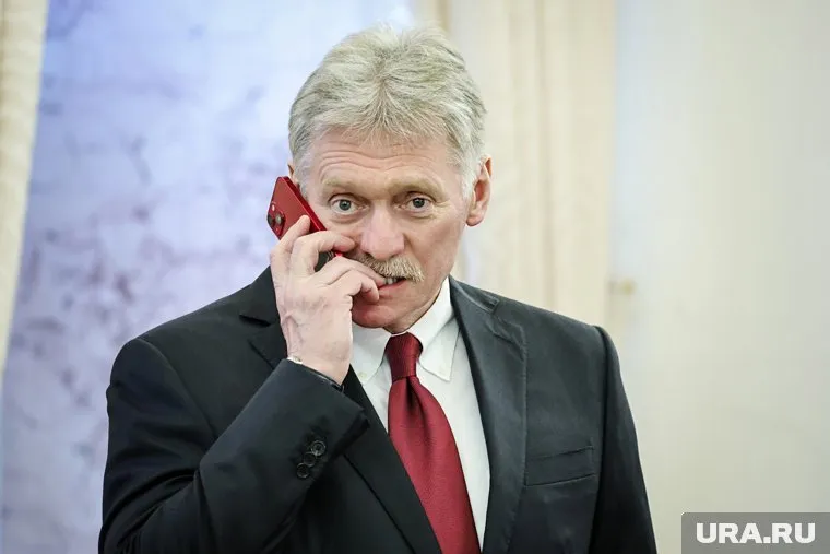 США выйдут из списка недружественных стран, когда наладят отношение с РФ, заявил Песков