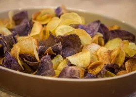 Цветные чипсы появятся на свердловском рынке, над ними работают ученые