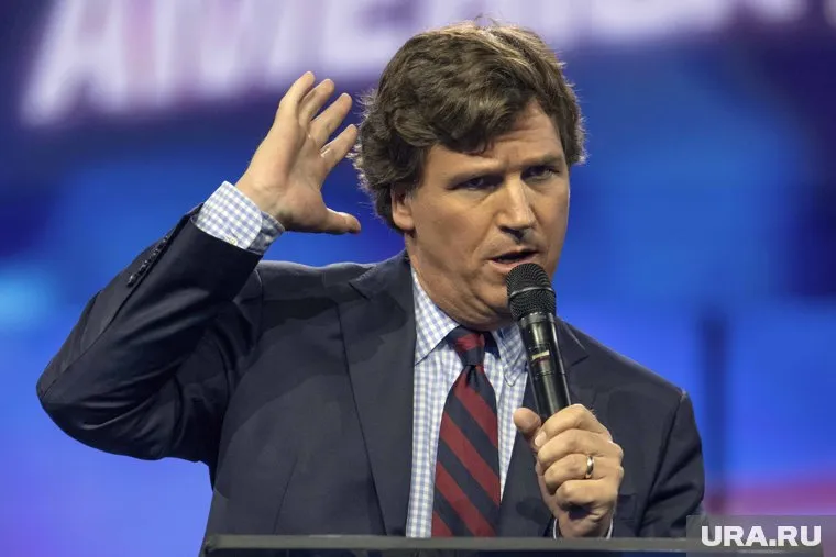 Такер Карлсон ушел от ответа по поводу записанного интервью с Владимиром Путиным