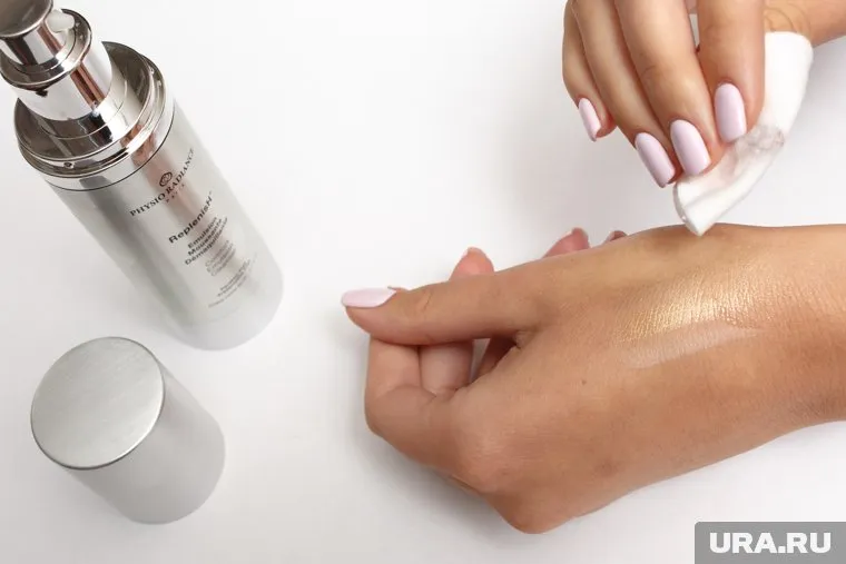 Дерматолог из Нью-Йорка рассказала о пользе витамина С и ретиноидов для кожи