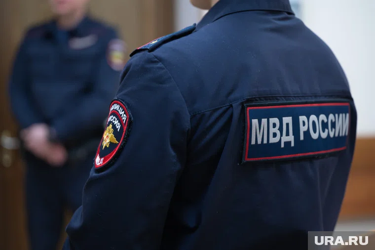 На родственников экс-сотрудника МВД открыто более 65 счетов