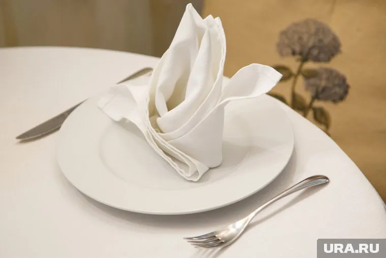 Чтобы поесть, придется раздеться