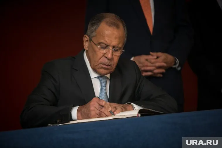 О закрытии консульства заявил Сергей Лавров