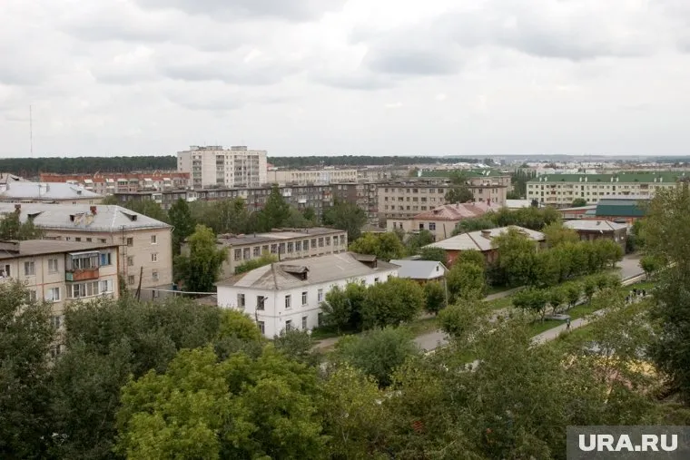В Шадринске вандалы разгромили ротонду накануне Дня города