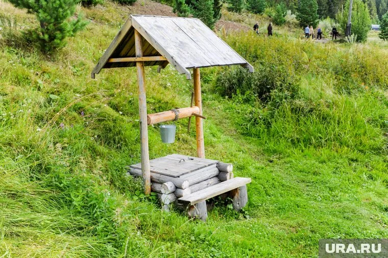 Считается, что 2 апреля нужно обязательно набрать воды из колодца