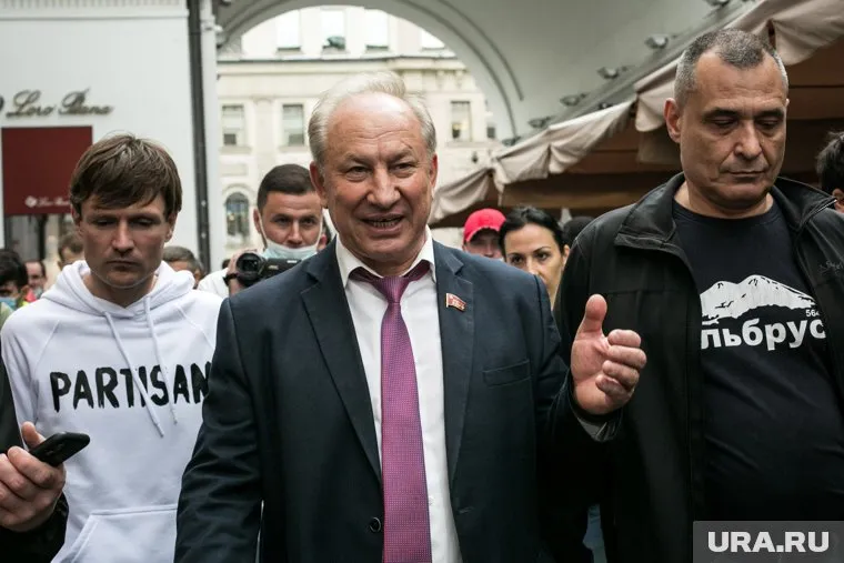 В Думу поступило представление генпрокурора о лишении депутата Валерия Рашкина неприкосновенности