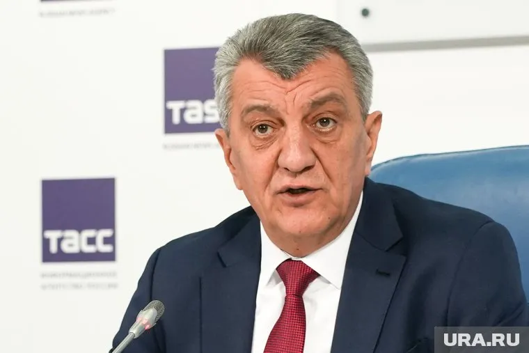 Меняйло отметил, что здание ТЦ не было газифицировано