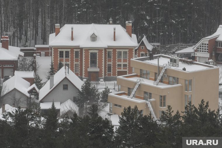 Отдых в загородных челябинских отелях и глэмпингах на Новый год подорожал за год на 10%